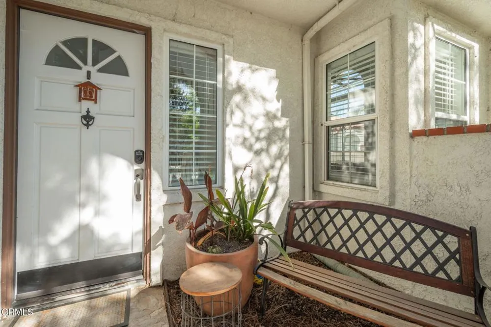 287 Camino Toluca Camarillo, CA 93010