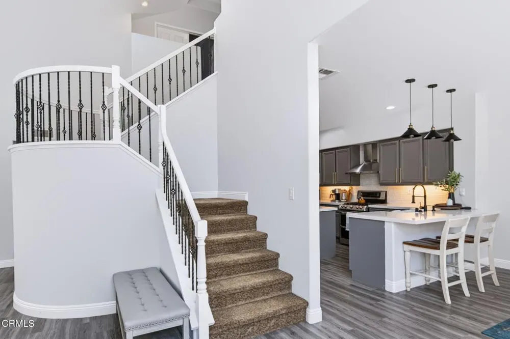 287 Camino Toluca Camarillo, CA 93010