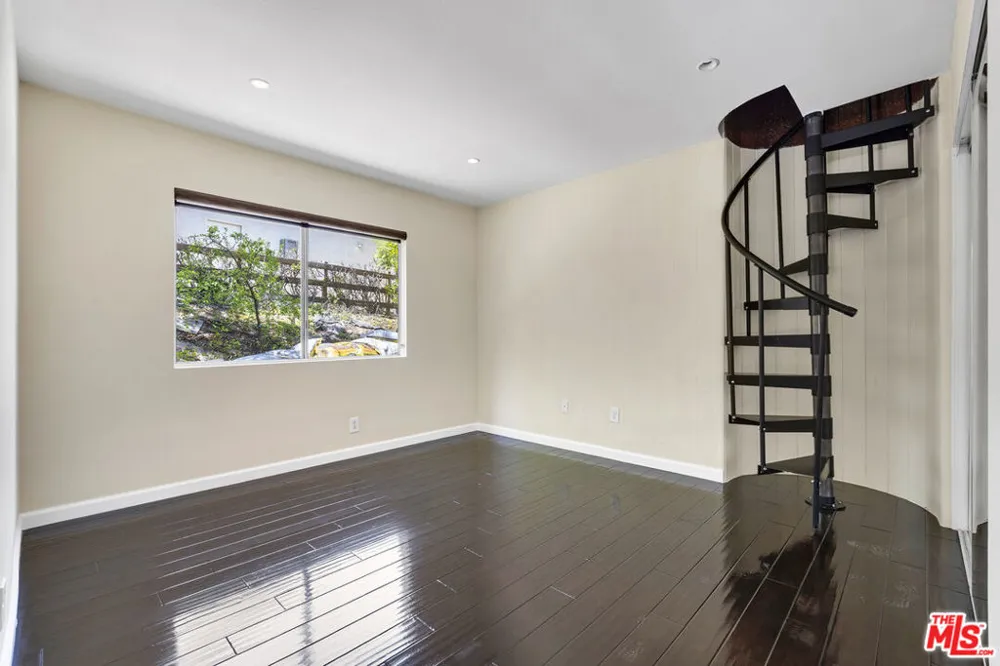26572 Academy Drive Palos Verdes Peninsula, CA 90274