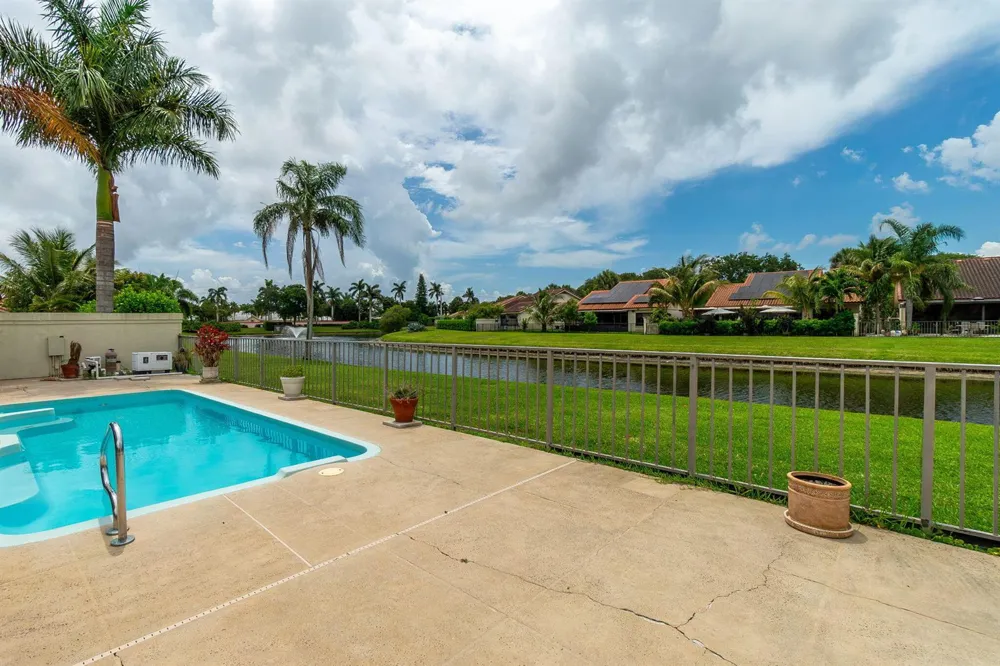 2880 Gettysburg Lane West Palm Beach, FL 33409