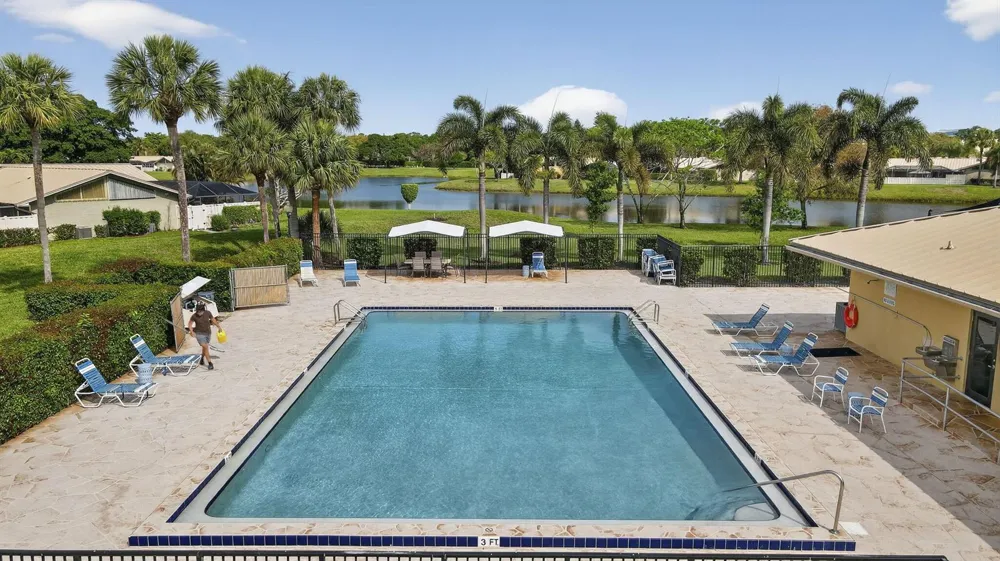5602 GOLDEN EAGLE CIRCLE Palm Beach Gardens, FL 33418