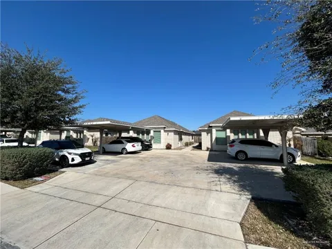 5608 Nightingale Avenue #4