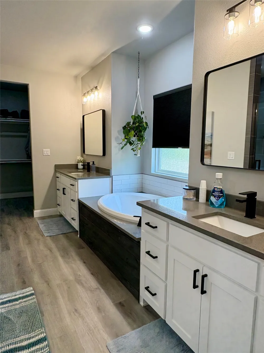 192 Hagerman Road Pottsboro, TX 75076