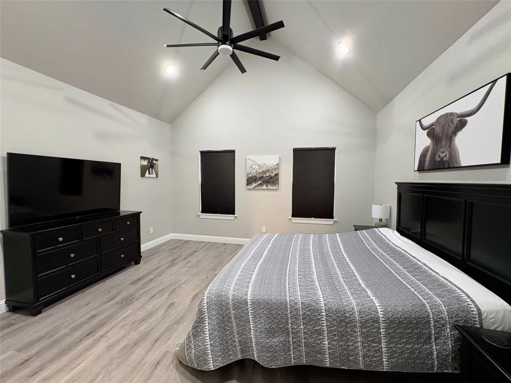 192 Hagerman Road Pottsboro, TX 75076