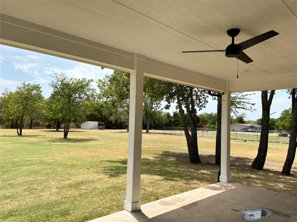 192 Hagerman Road Pottsboro, TX 75076