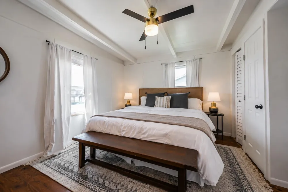 801 Seashell Drive Surfside Beach, TX 77541