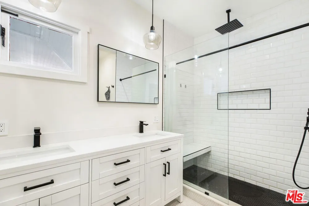 3628 Arlington Avenue Los Angeles, CA 90018