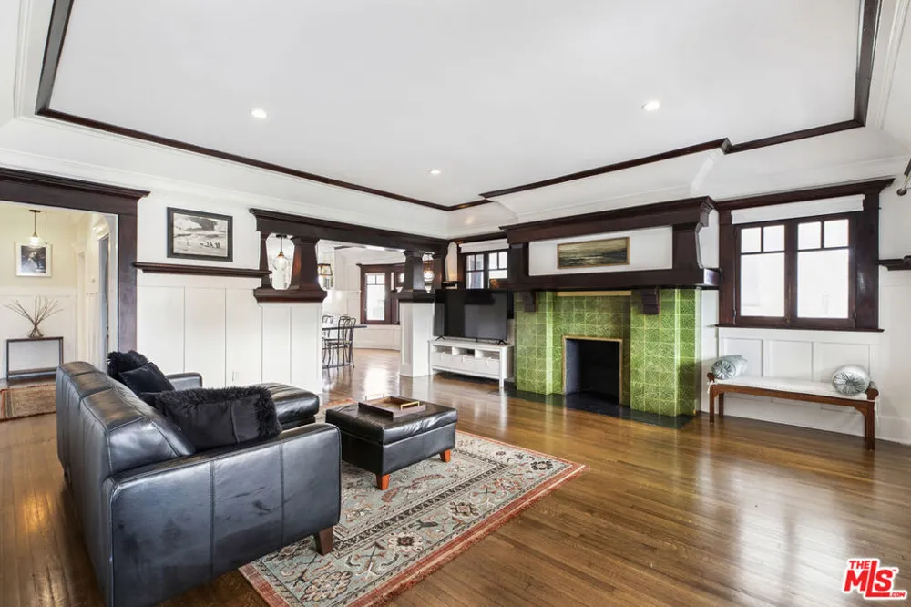 3628 Arlington Avenue Los Angeles, CA 90018