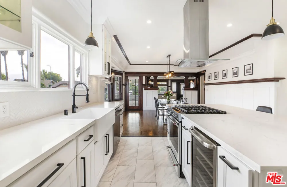 3628 Arlington Avenue Los Angeles, CA 90018