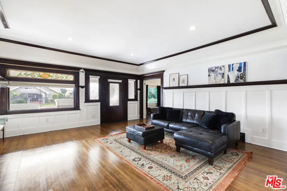 3628 Arlington Avenue Los Angeles, CA 90018