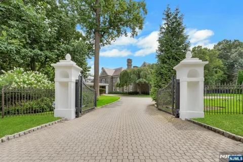 64 Rio Vista Drive