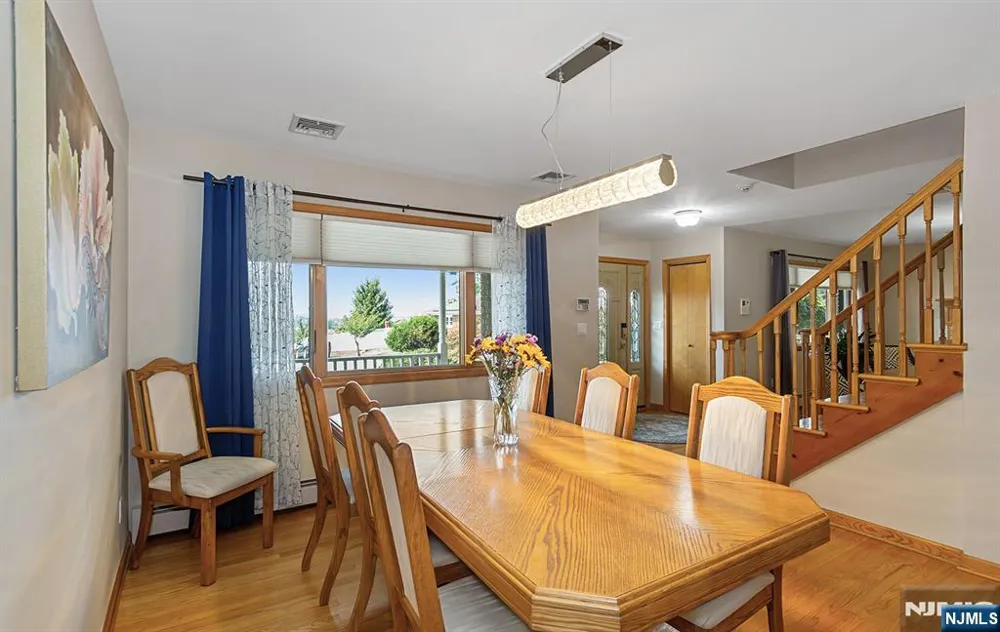26 Mount Cedar Avenue Wallington, NJ 07057