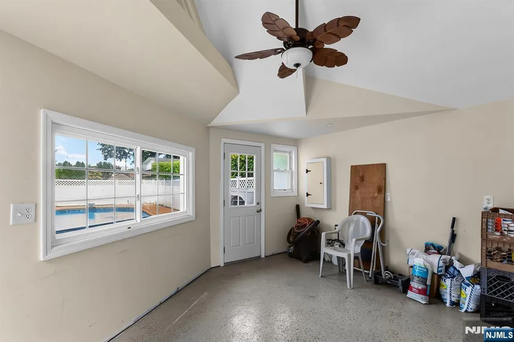 26 Mount Cedar Avenue Wallington, NJ 07057