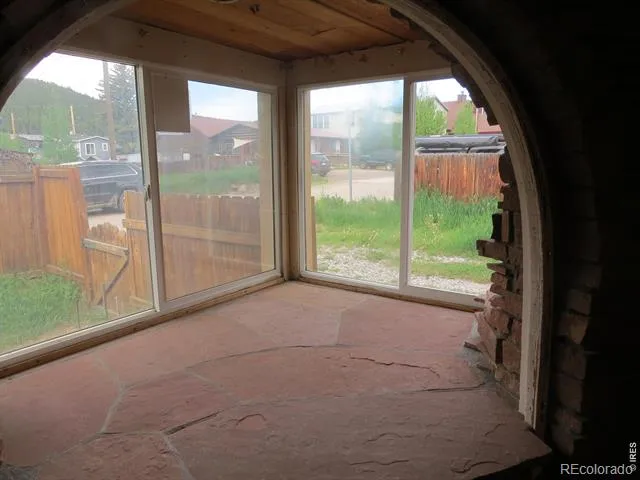135 E 2nd Street Nederland, CO 80466