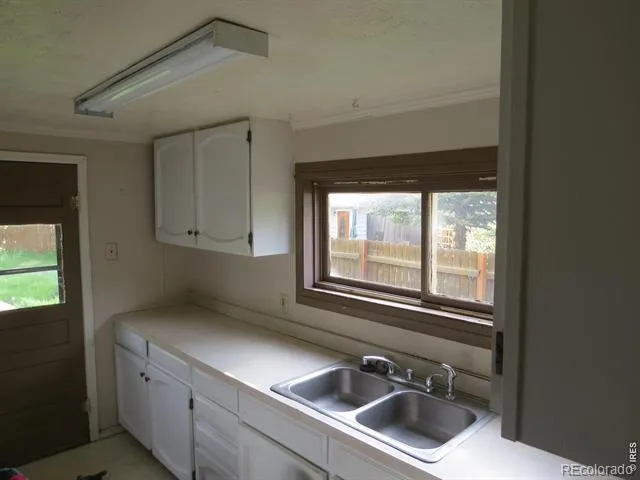 135 E 2nd Street Nederland, CO 80466