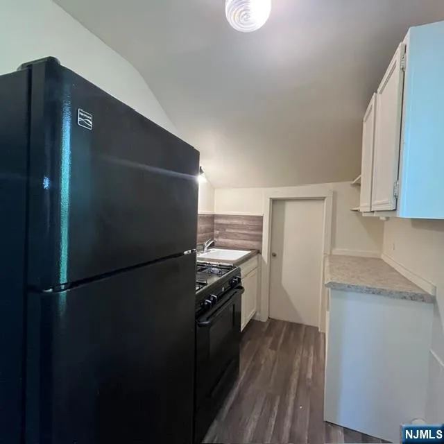 51 Clinton Avenue Bergenfield, NJ 07621