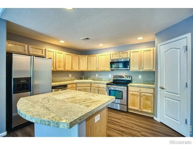 2239 Calais Drive #11B Longmont, CO 80504