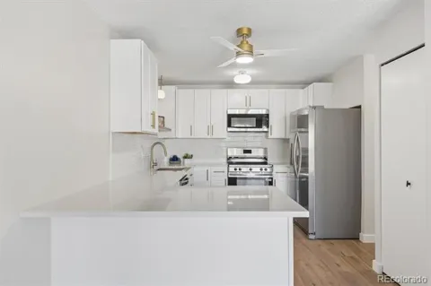 580 S Clinton Street #6C