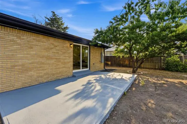 2725 Skyline Drive Westminster, CO 80030