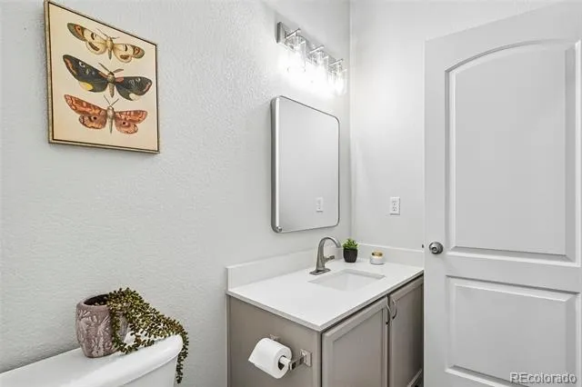 9915 E 112th Way Henderson, CO 80640
