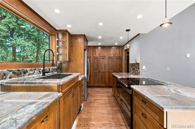 6283 Starlight Drive Morrison, CO 80465