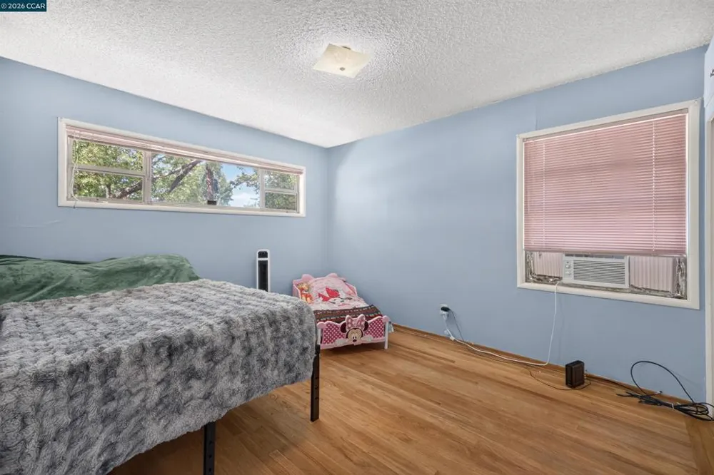 105 W 15Th St Antioch, CA 94509