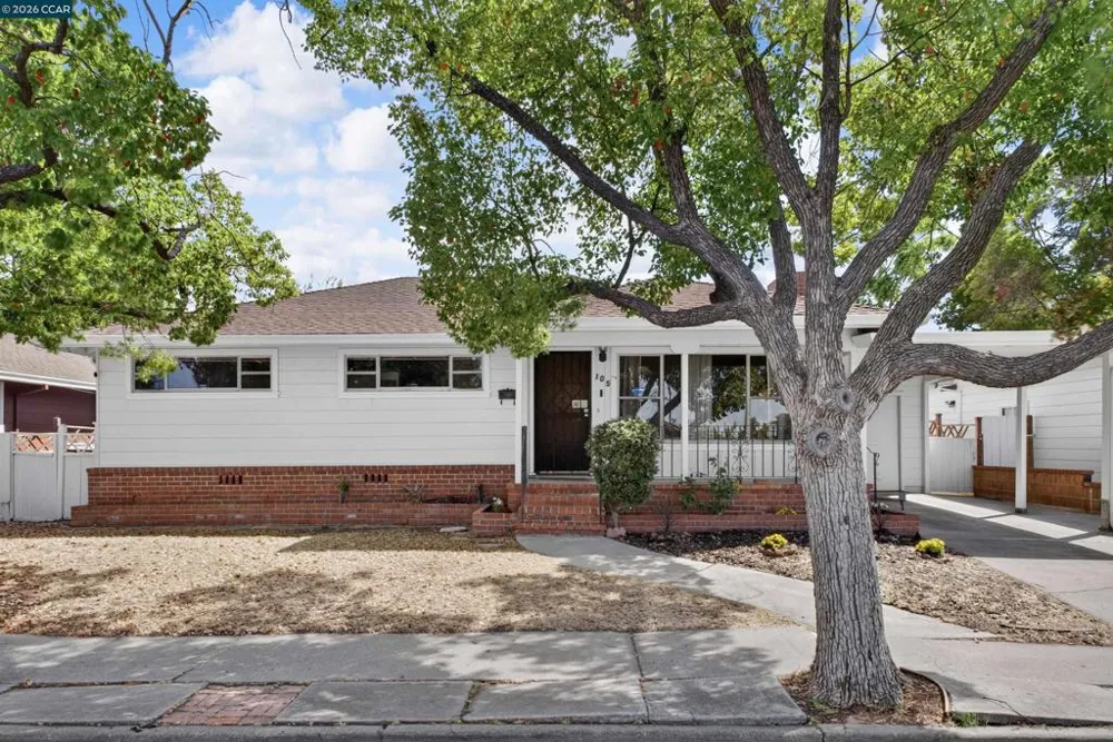 105 W 15Th St Antioch, CA 94509