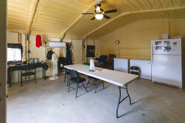 21456 S 4440 ROAD Vinita, OK 74301