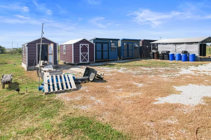 21456 S 4440 ROAD Vinita, OK 74301