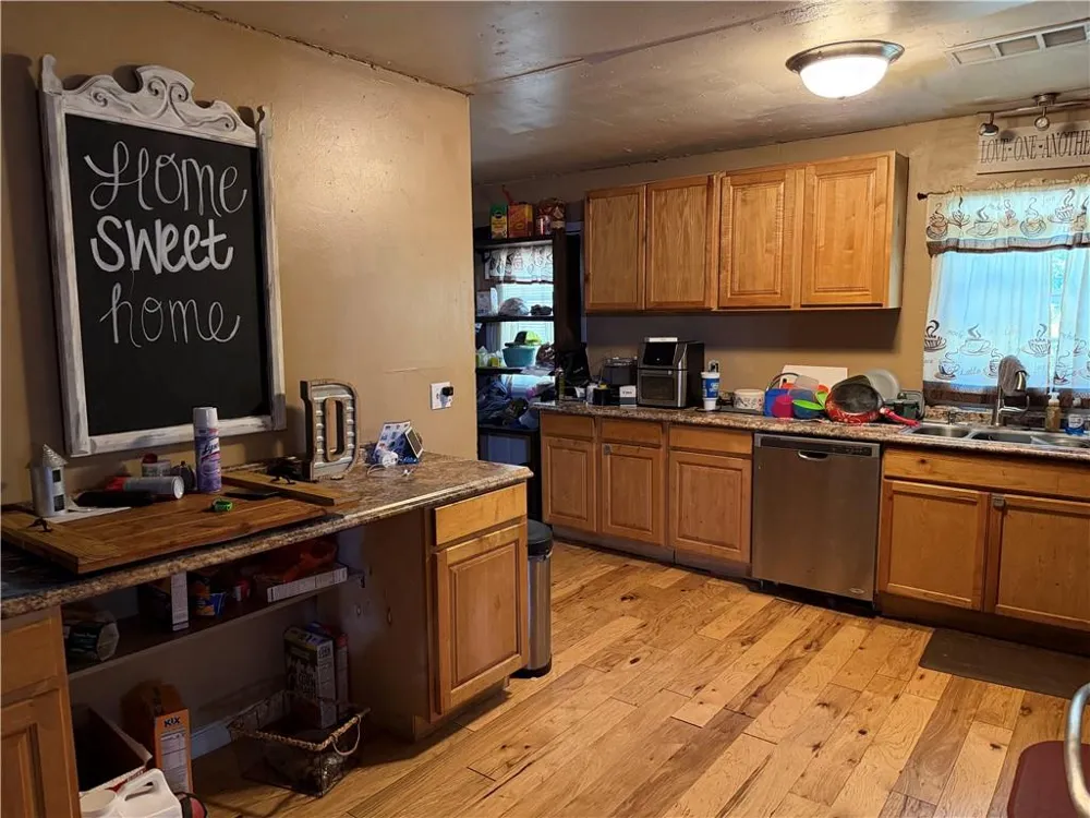 322 Circle Drive Calhoun, GA 30701