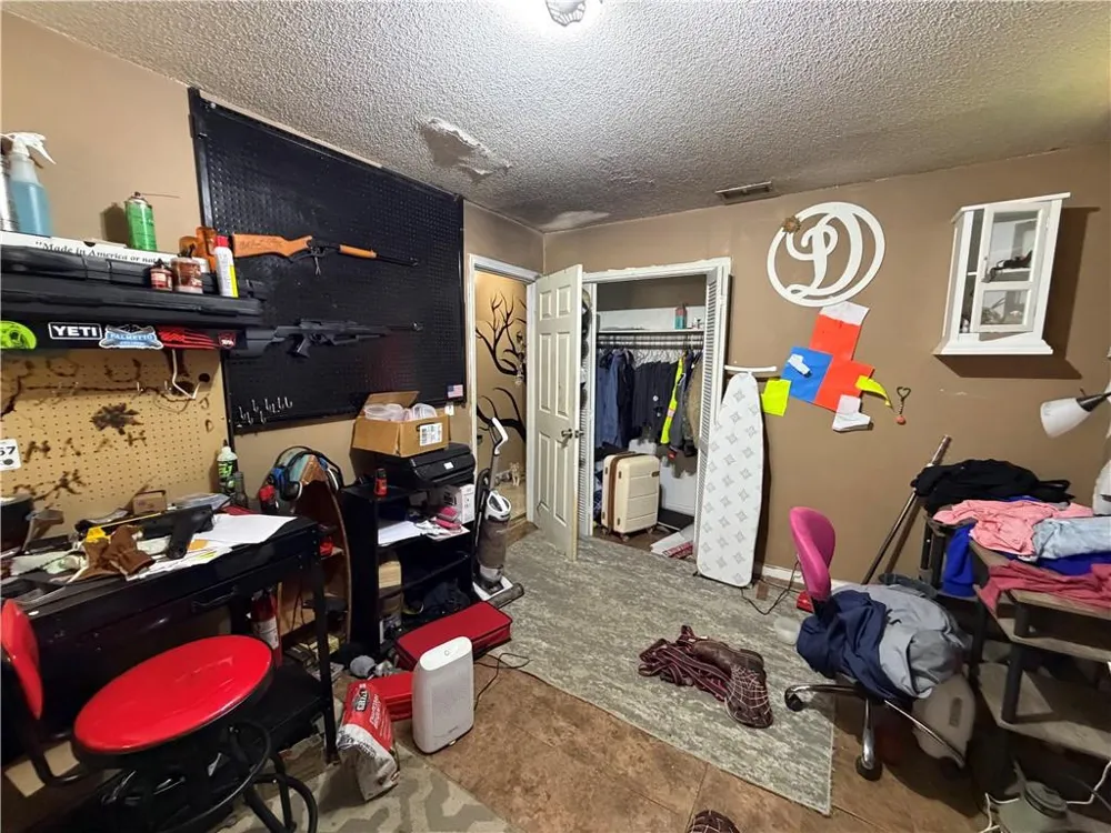 322 Circle Drive Calhoun, GA 30701