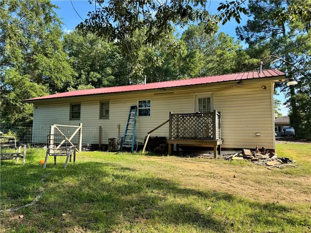 322 Circle Drive Calhoun, GA 30701