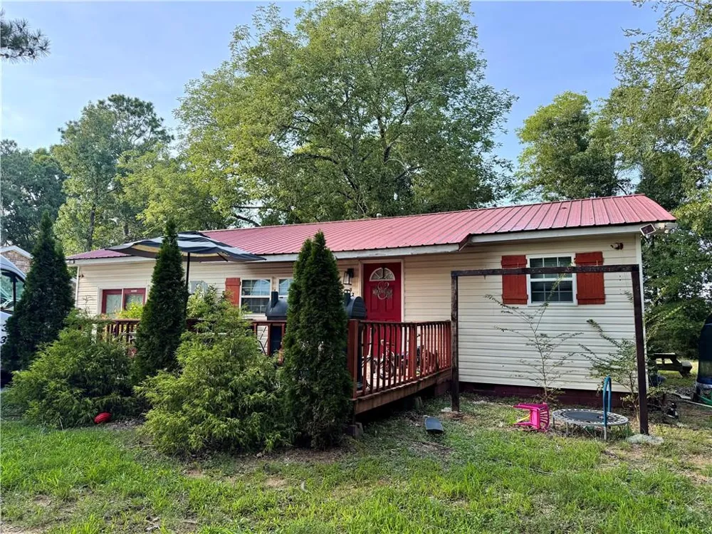 322 Circle Drive Calhoun, GA 30701