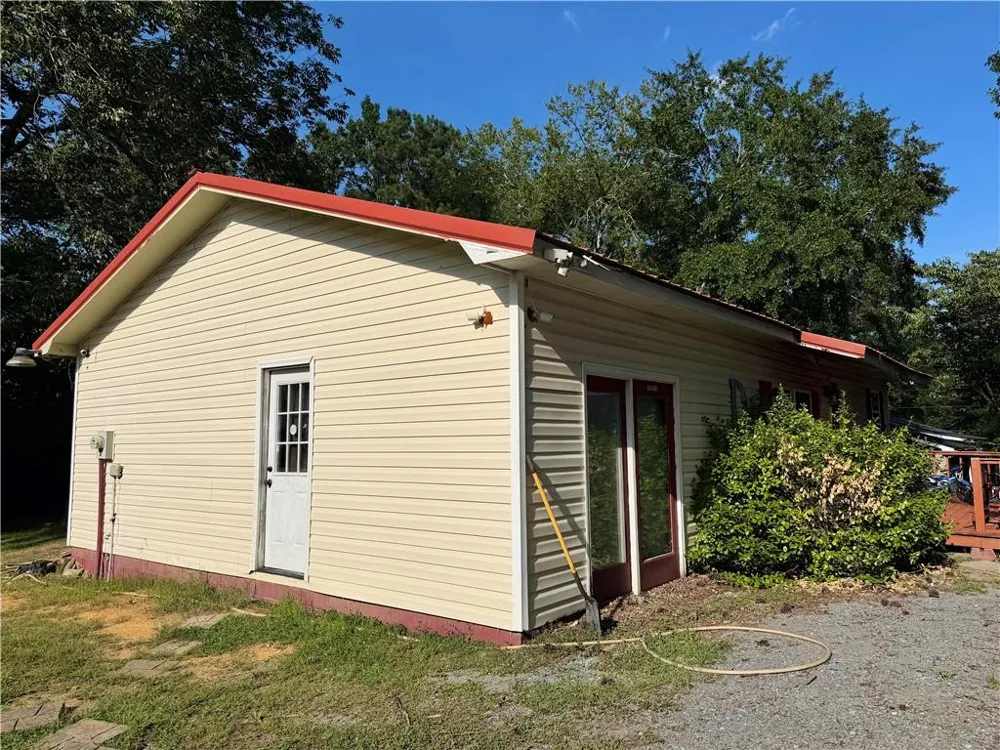 322 Circle Drive Calhoun, GA 30701