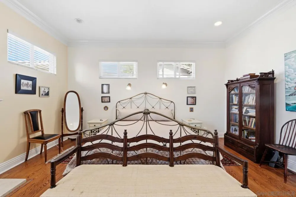 7343 Eads Ave La Jolla, CA 92037