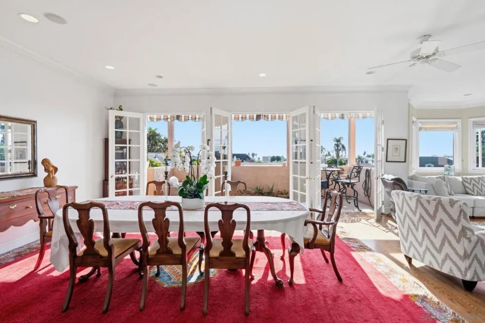 7343 Eads Ave La Jolla, CA 92037