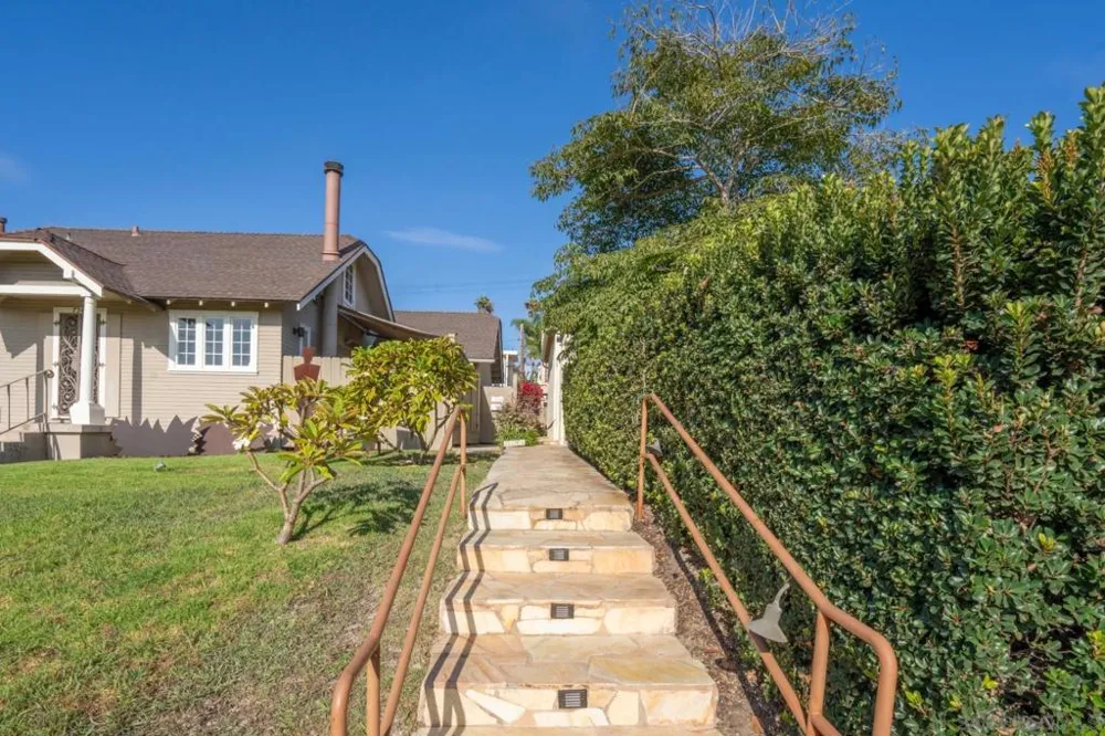 7343 Eads Ave La Jolla, CA 92037