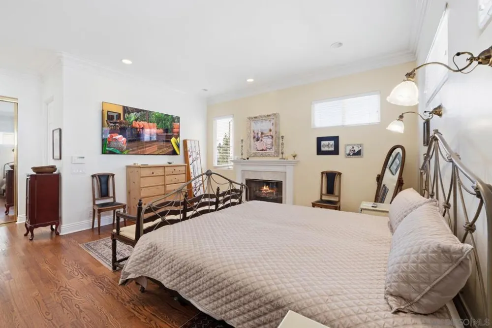 7343 Eads Ave La Jolla, CA 92037