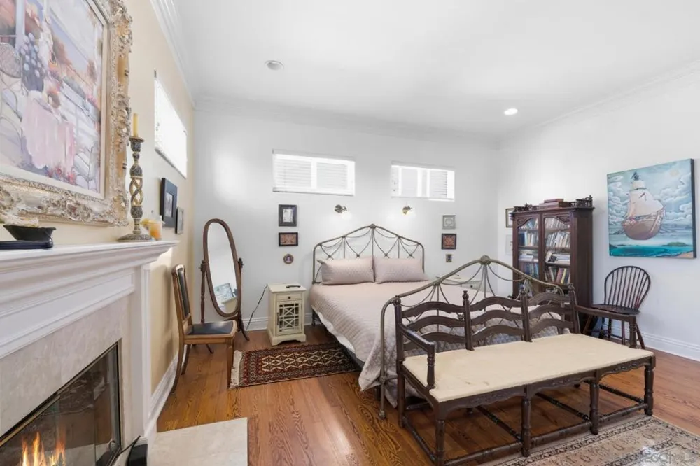 7343 Eads Ave La Jolla, CA 92037