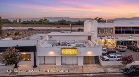 19621 Ventura Boulevard
