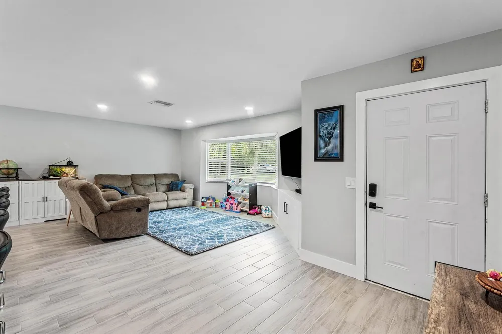 4619 Coconut Boulevard West Palm Beach, FL 33411