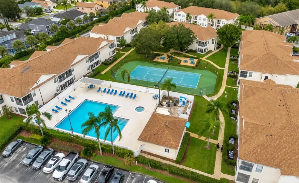 3200 QUEEN PALMS COURT Kissimmee, FL 34747