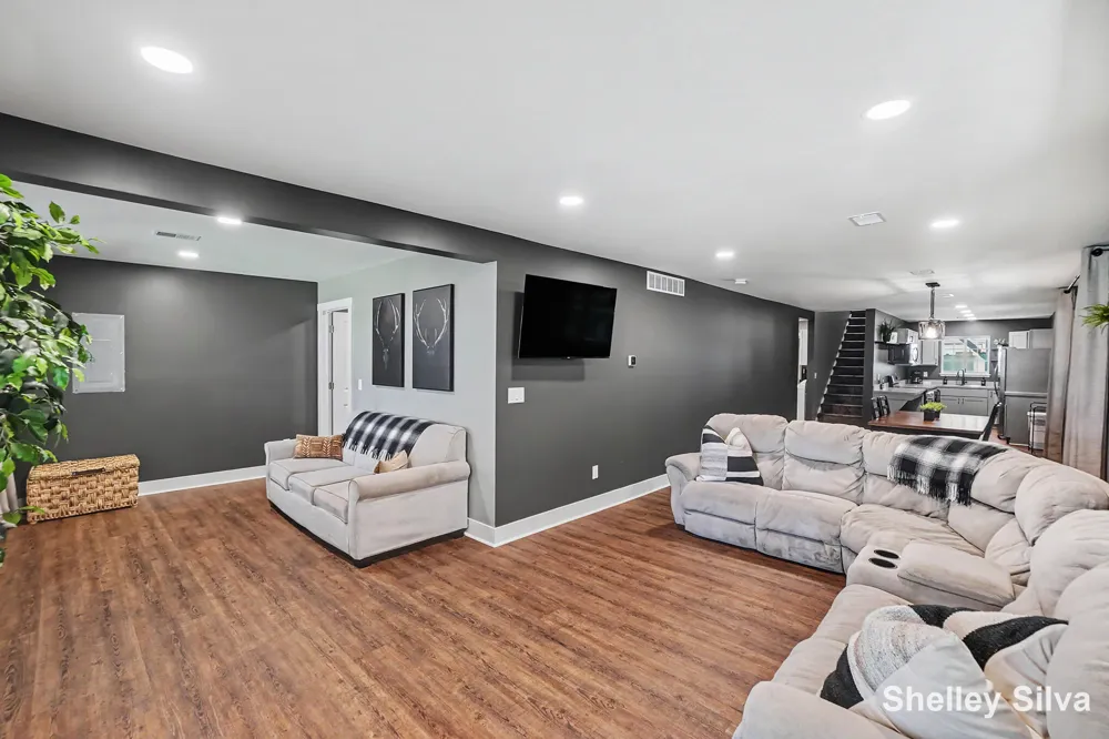 2121 Wolf Lake Drive Baldwin, MI 49304