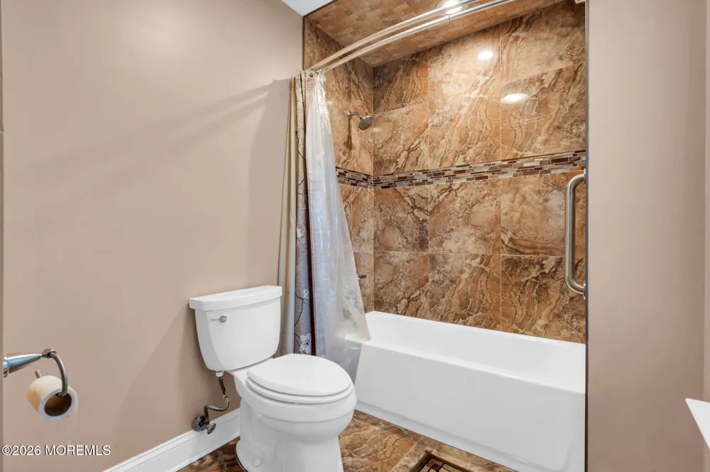 17 Betsy Ross Drive Monroe, NJ 08831