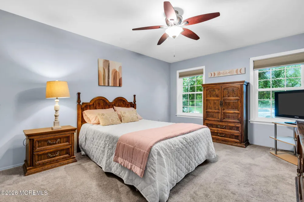 17 Betsy Ross Drive Monroe, NJ 08831