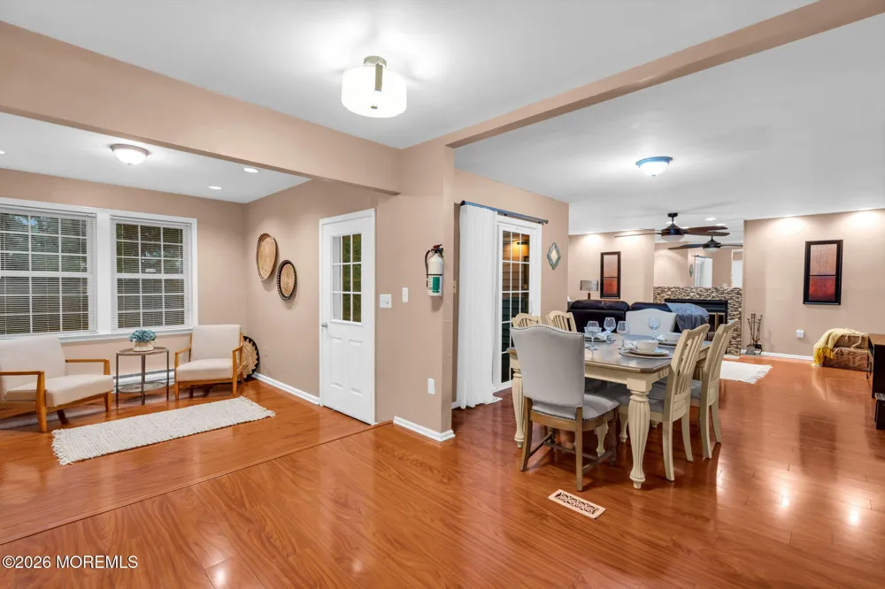 17 Betsy Ross Drive Monroe, NJ 08831