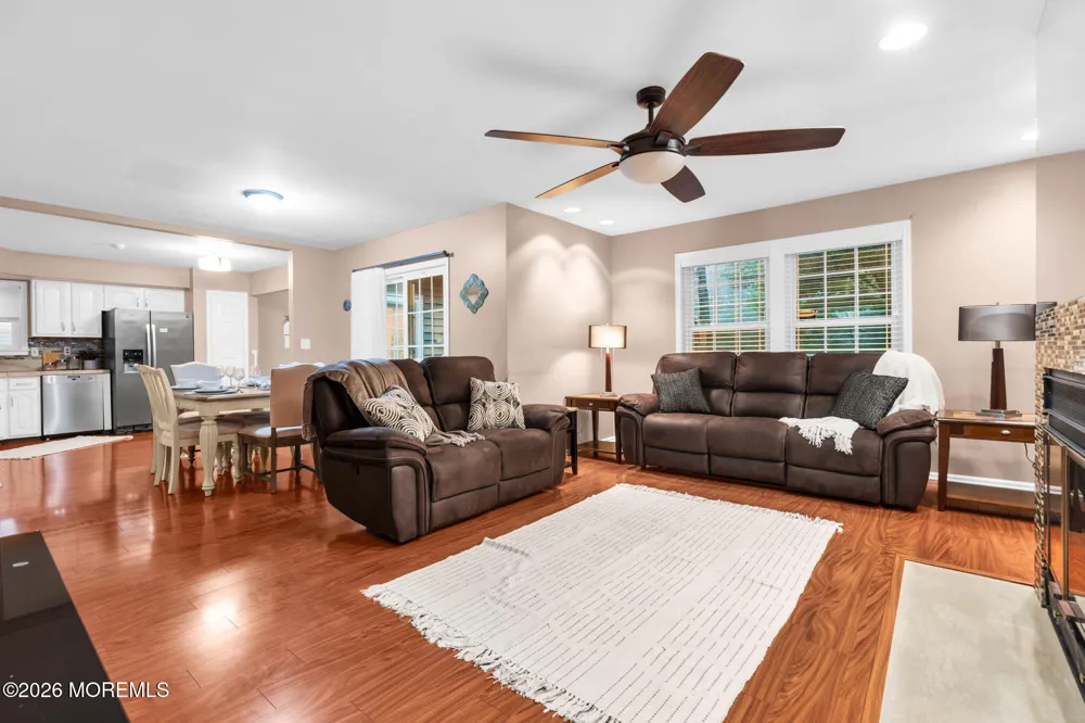 17 Betsy Ross Drive Monroe, NJ 08831