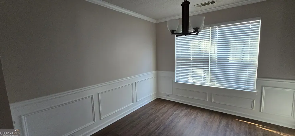 3644 Caseys CV Ellenwood, GA 30294