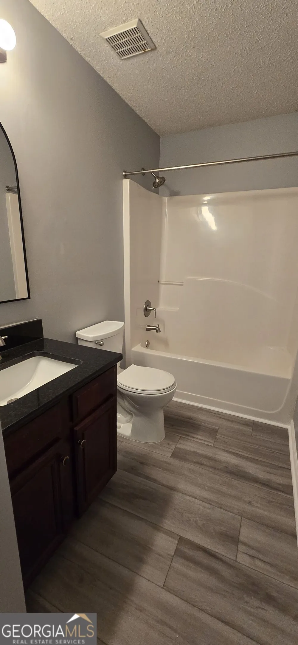 3644 Caseys CV Ellenwood, GA 30294