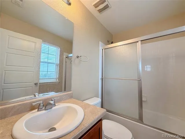 22517 E Layton Circle Aurora, CO 80015